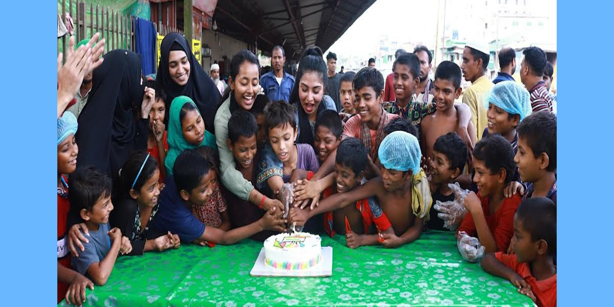 নোয়াখালীতে দেড় শতাধিক পথশিশুর মুখে হাসি ফোটাল সাইবার ওয়ারিয়র্স